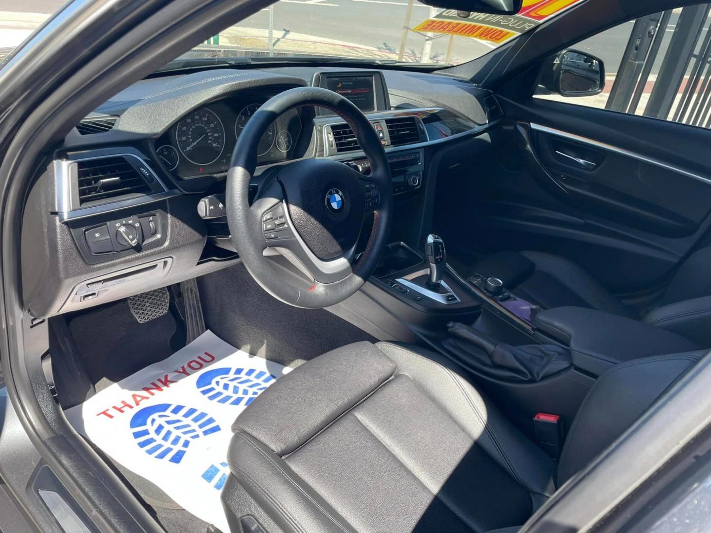 2018 DARK GRAY /GRAY BMW 3-Series 330e iPerformance Sedan (WBA8E1C57JA) with an 2.0L L4 DOHC 16V HYBRID engine, 8A transmission, located at 744 E Miner Ave, Stockton, CA, 95202, (209) 944-5770, 37.956863, -121.282082 - Photo#7